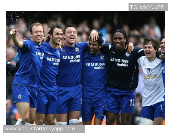 篮网队宣布签约后卫特里罗伯茨与前锋特雷斯科特共同增强阵容实力 篮网队宣布签约后卫特里罗伯茨与前锋特雷斯科特共同增强阵容实力