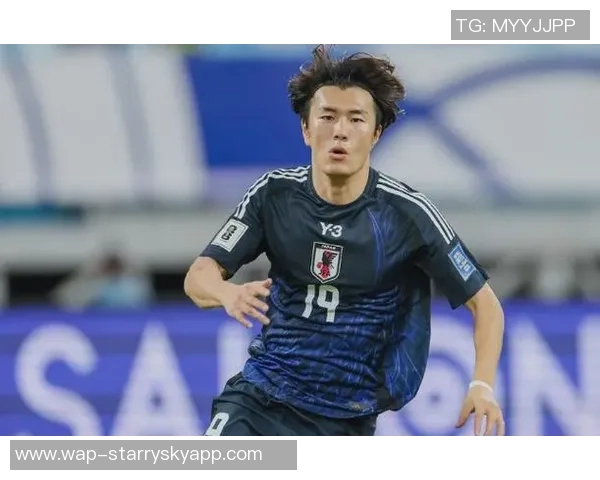 小川航基期待新球衣首秀强调竞争激烈没有绝对稳固位置 小川航基期待新球衣首秀强调竞争激烈没有绝对稳固位置