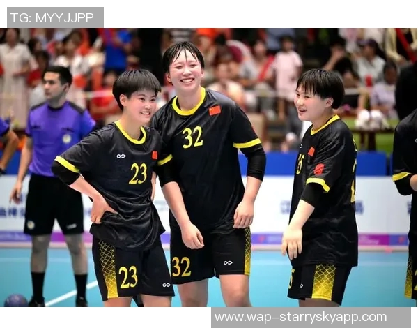 中国女足U17遭遇VAR挑战失败禁区手球判罚引发争议主裁最终驳回