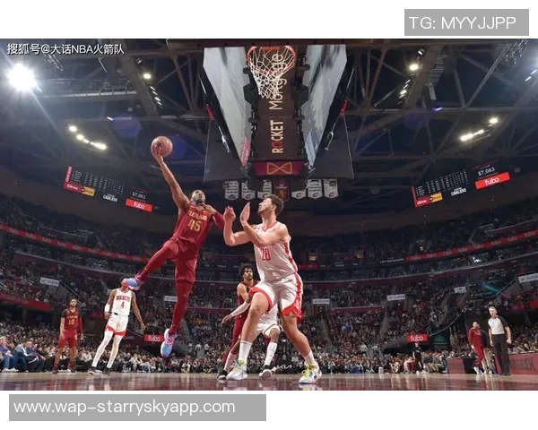 火箭队运用区域联防策略力求双塔掌控场上空间优势