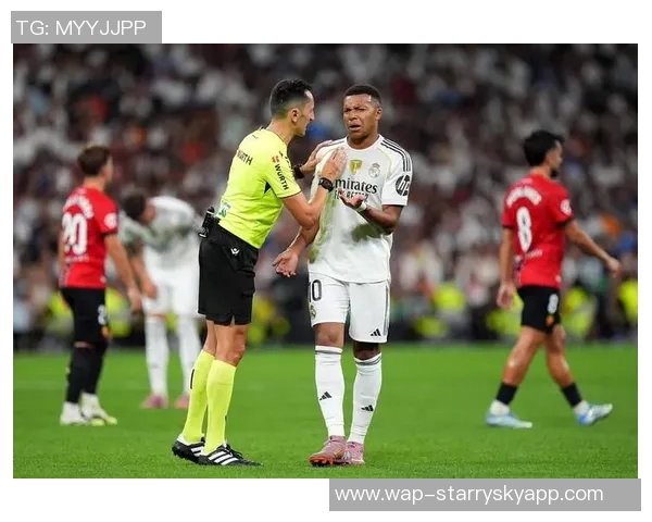 姆巴佩点球破僵局皇马1-0领先塔拉维亚防守失误成关键因素