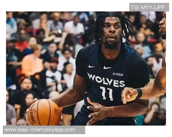 纳兹里德的心路历程从完美主义者到接受自我的转变